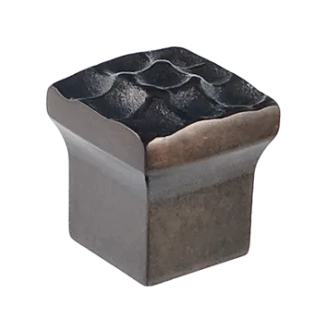 Pomegranate Square Knob 7/8'' C-P08