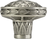 Edgar Berebi Thames Oval Knob In Antique Silver Plate 8658AN