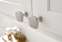 Fontana 1-3/8'' Length Square Knob 782MB