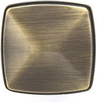 Charlemagne Transitional Metal Knob BP81045AE