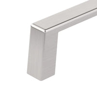 Eglinton Contemporary Metal Pull DP10743195