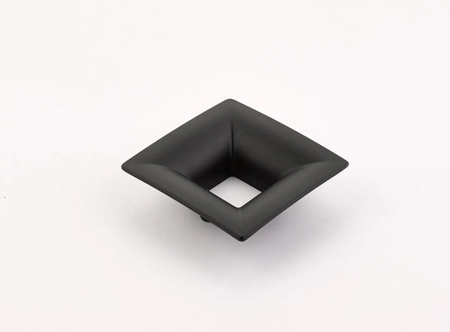Finestrino Pull, Flared Square, Matte Black, 32 mm cc 440-MB