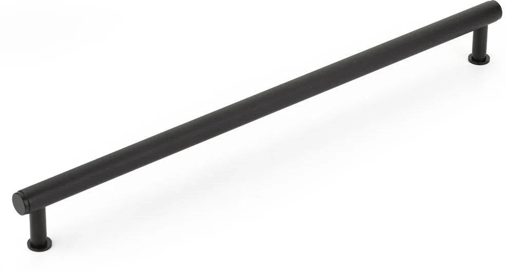 Pub House Appliance Pull, Knurled, Matte Black, 18'' cc 5018A-MB