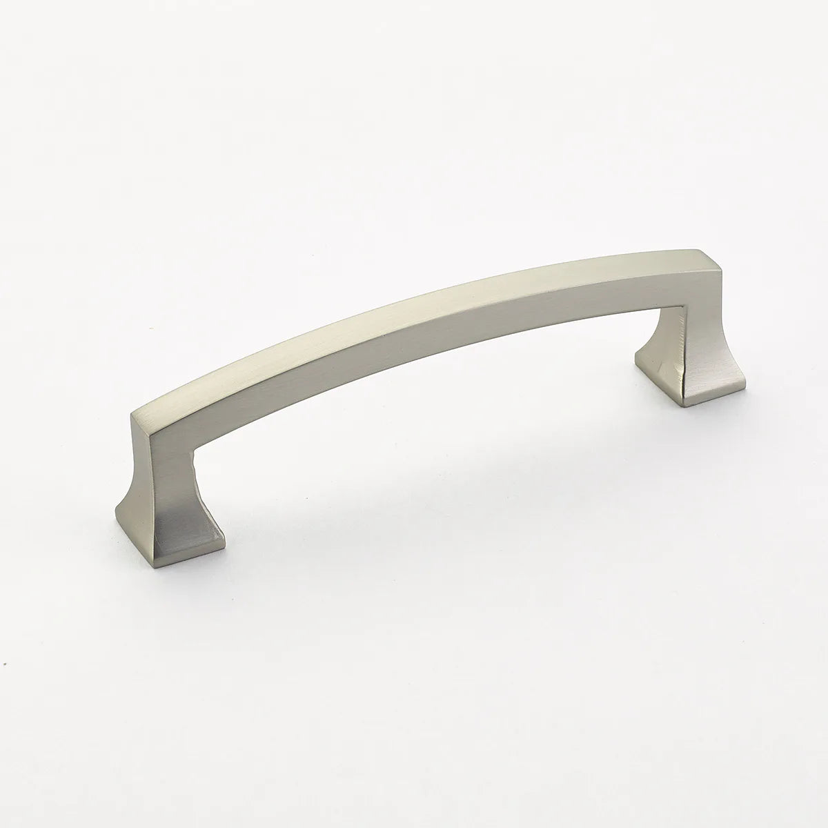 Menlo Park Pull, Arched, 4'' cc