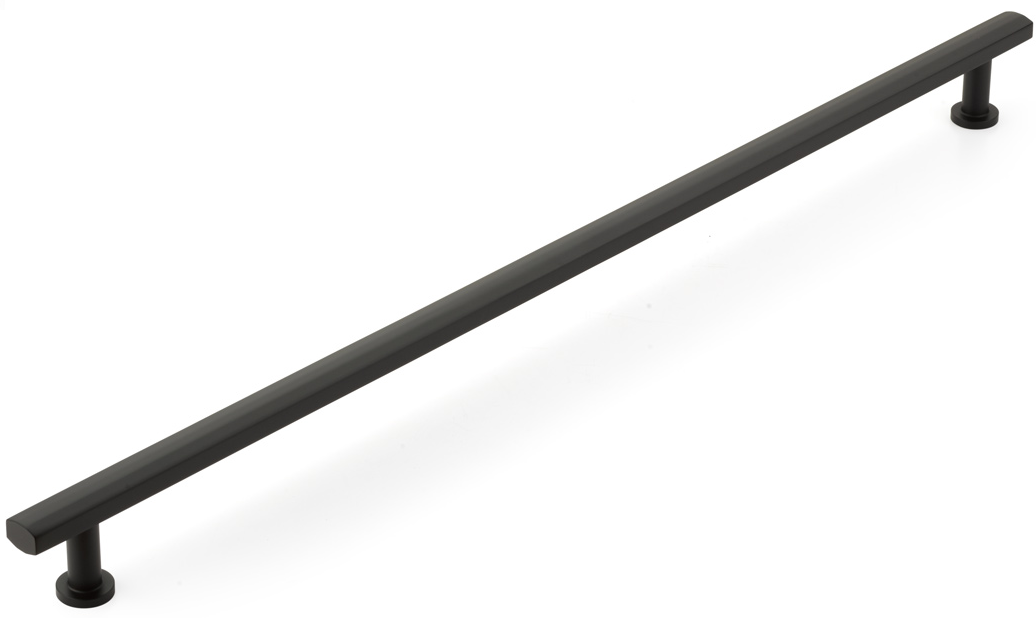 Heathrow Appliance Pull, Matte Black, 24'' cc 559-MB