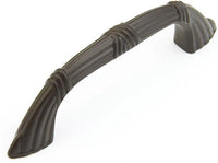 Versailles Pull, 3'' cc