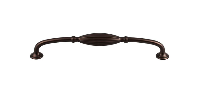 Tuscany Large D-pull 8 13/16'' cc M1338