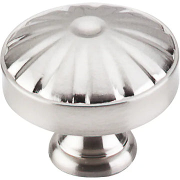 Dakota Hudson Knob 1 1/4'' M1609 Brushed Satin Nickel